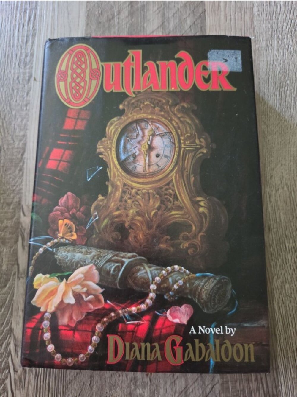 Outlander by Diana Gabaldon (1991) 1st Edition Book Club HCDJ Delacorte Press